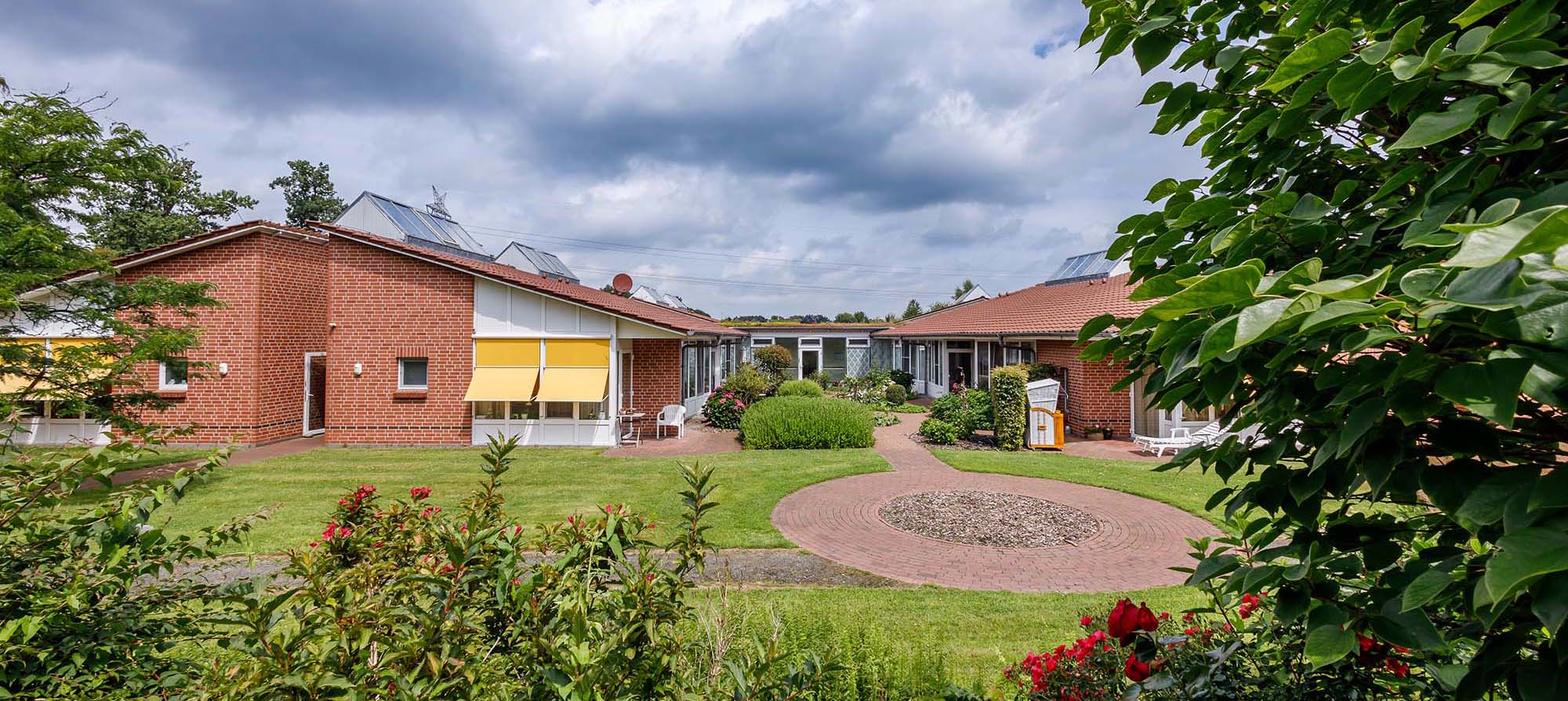 Altenpension Logehof von außen