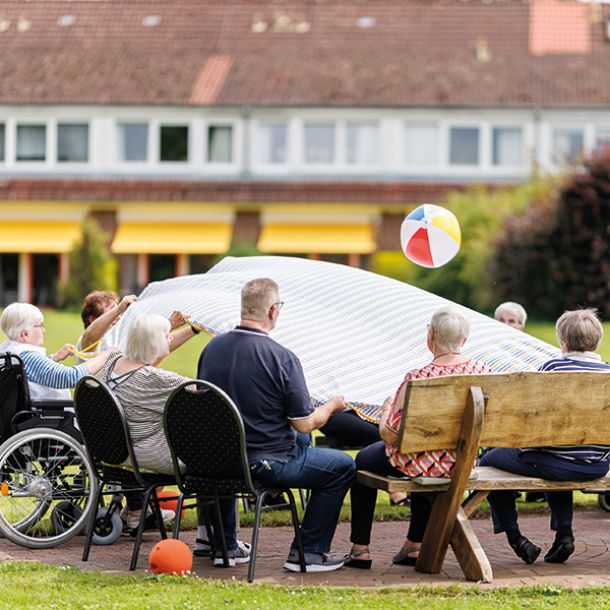 Gemeinsames Ballspiel